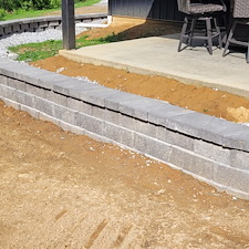 Premium-Retaining-Wall-Construction-Natural-Stone-Entry-Steps 2